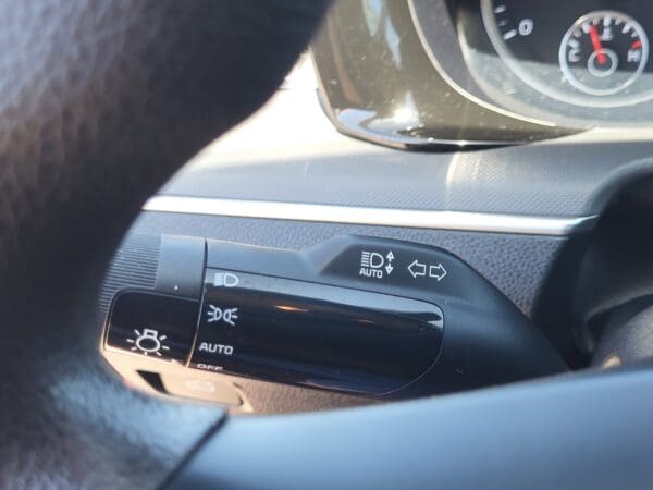 2023 Kia K5 - Image 24