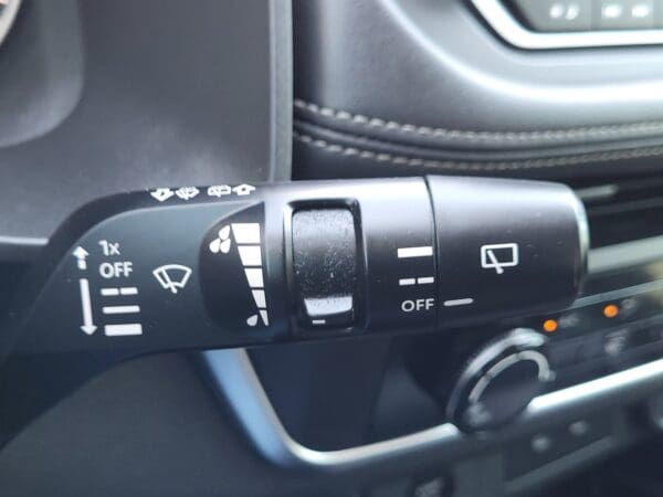 2024 Nissan Rogue - Image 26