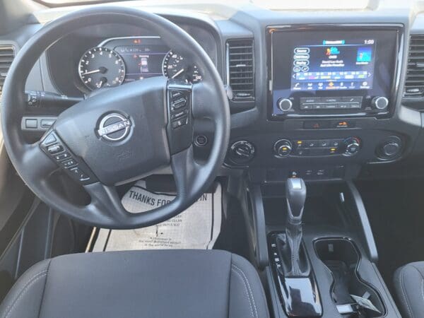 2023 Nissan Frontier - Image 10
