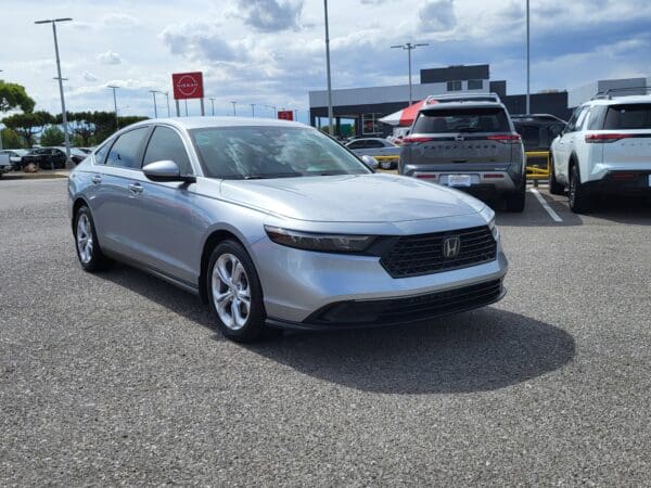 2023 Honda Accord Sedan - Image 4