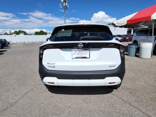 2025 Nissan Kicks - Image 13