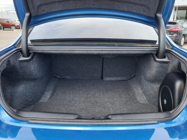 2022 Dodge Charger - Image 12