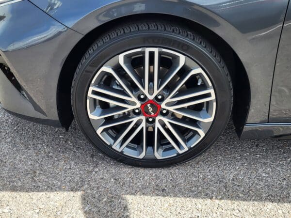 2024 Kia Forte - Image 18