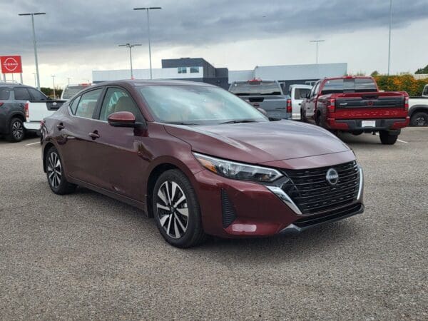 2025 Nissan Sentra - Image 4