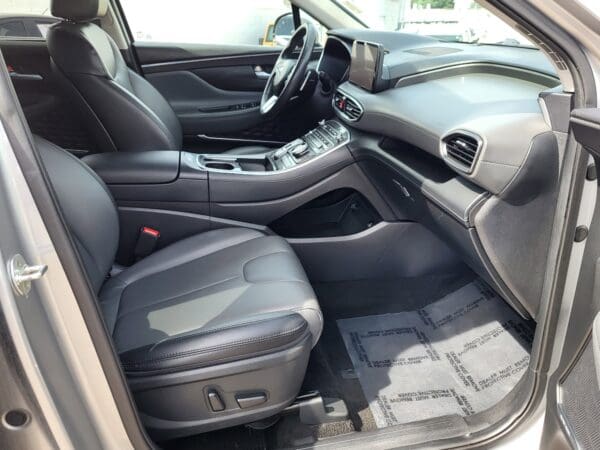 2023 Hyundai Santa Fe - Image 14