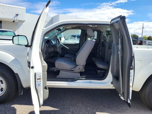 2021 Nissan Frontier - Image 11