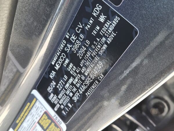 2024 Kia Forte - Image 19