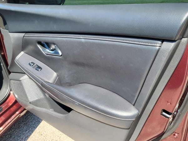 2023 Nissan Sentra - Image 16