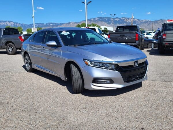2020 Honda Accord Sedan - Image 4