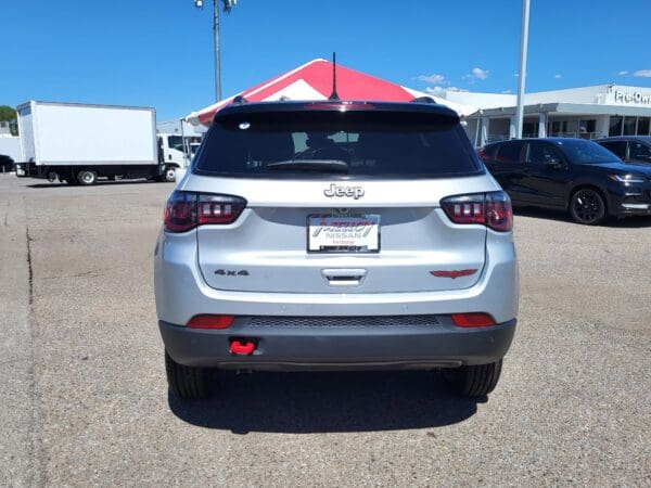 2024 Jeep Compass - Image 13