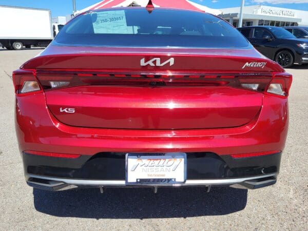 2023 Kia K5 - Image 13