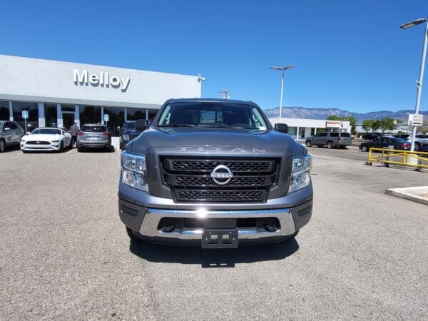 2023 Nissan Titan - Image 6