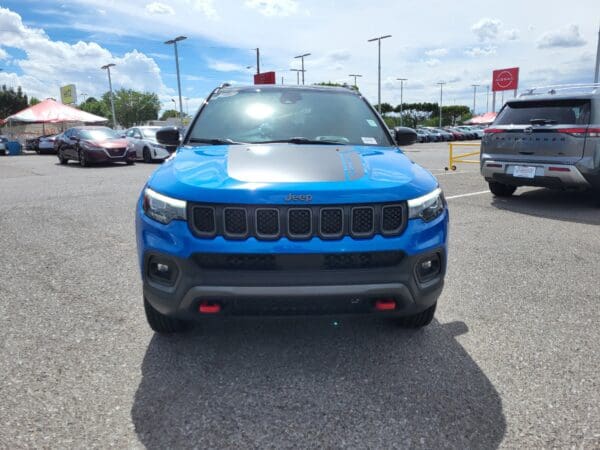 2023 Jeep Compass - Image 5