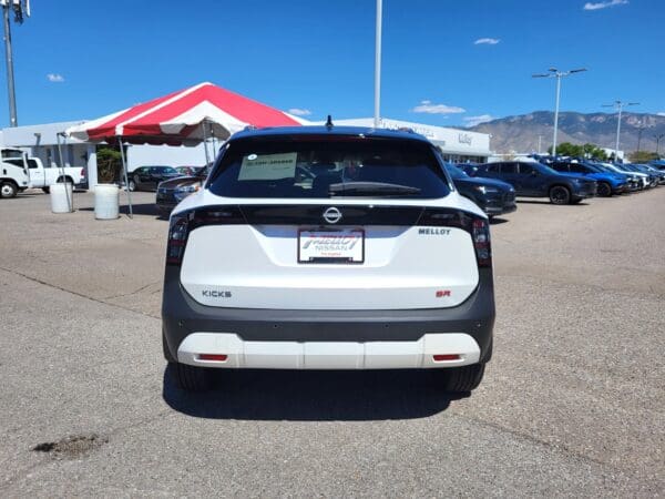 2025 Nissan Kicks - Image 13