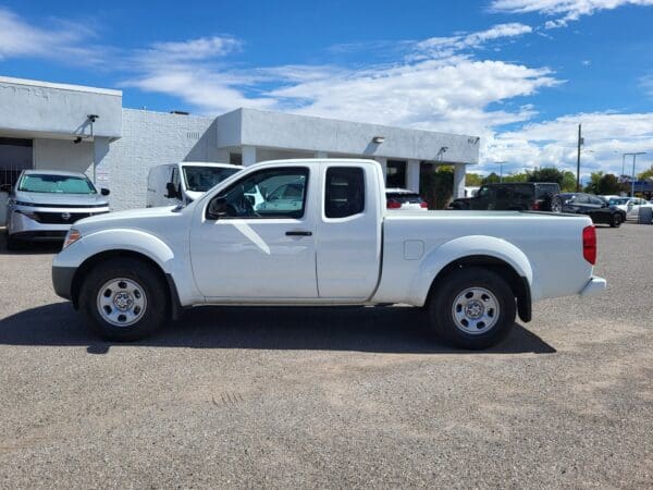 2021 Nissan Frontier - Image 2