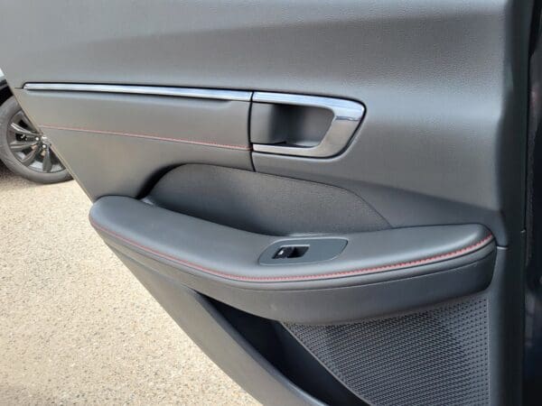 2023 Hyundai Sonata - Image 11
