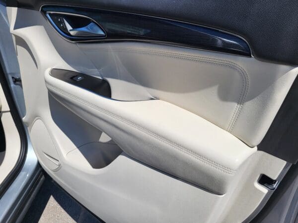 2023 Buick Envision - Image 15