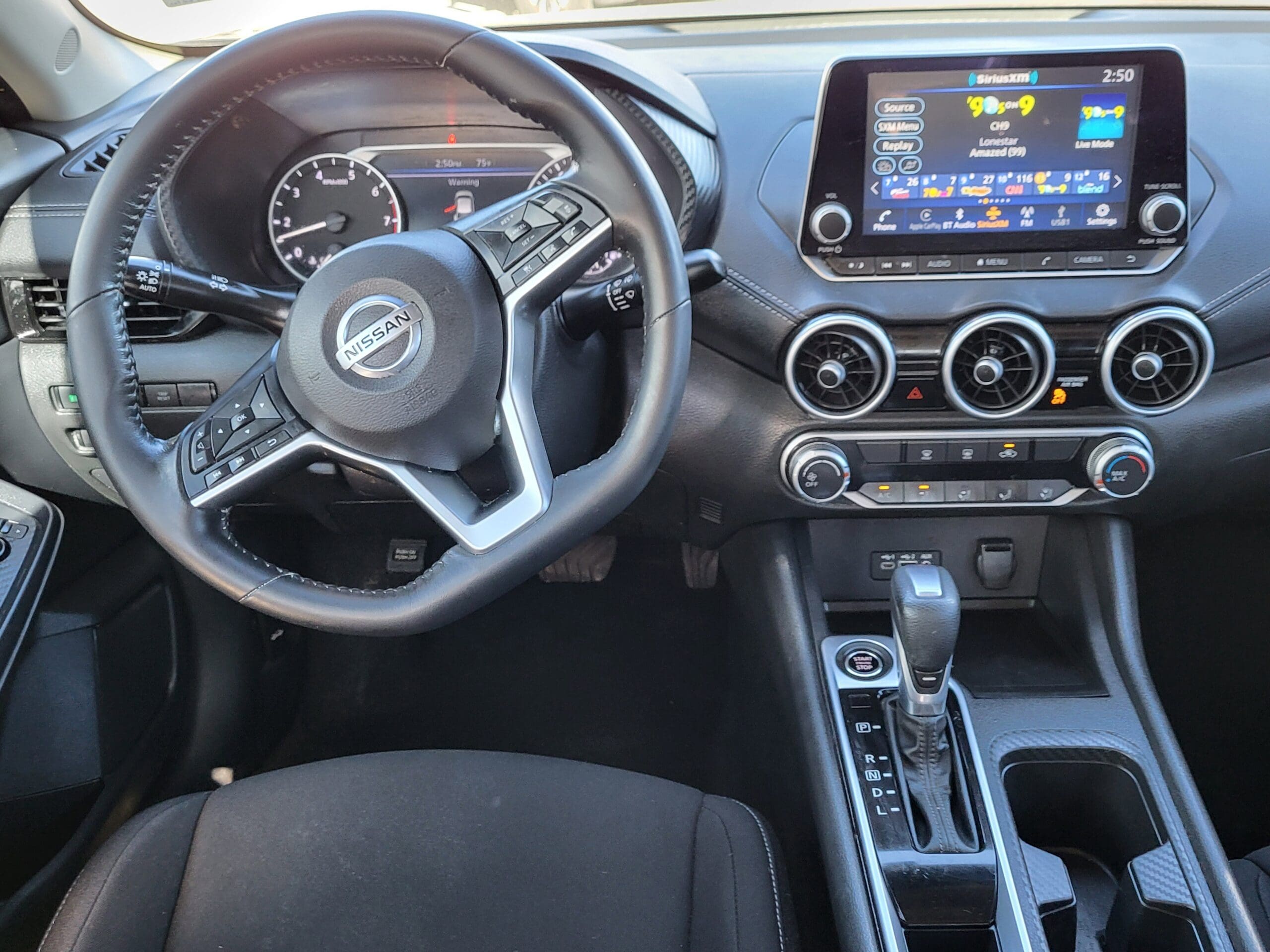 2022 Nissan Sentra - Image 10