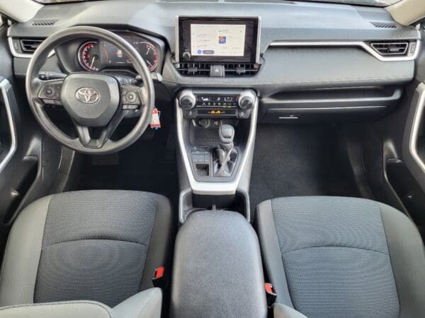 2024 Toyota RAV4 - Image 18