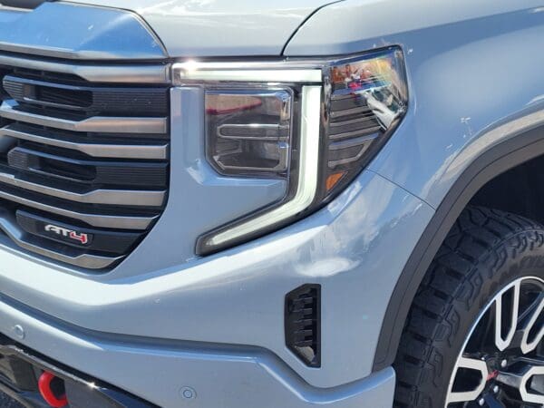 2024 GMC Sierra 1500 - Image 5