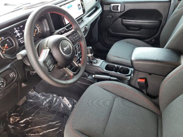 2024 Jeep Gladiator - Image 9
