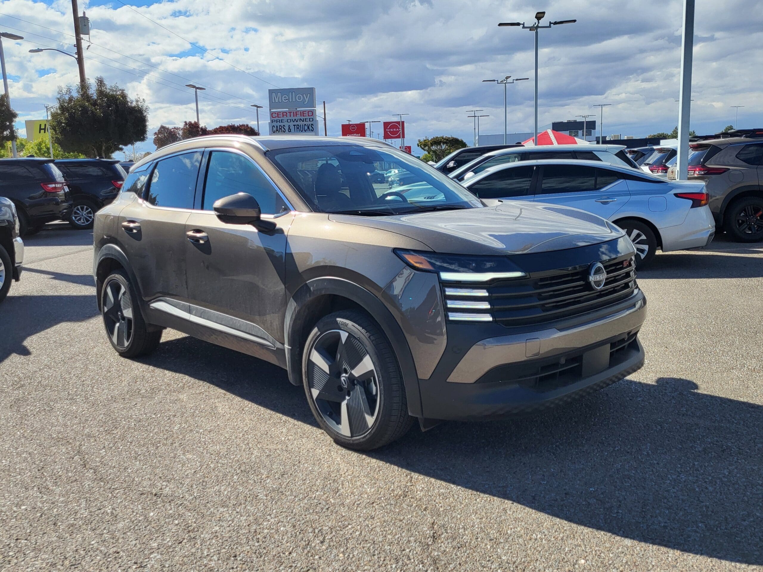 2025 Nissan Kicks - Image 4