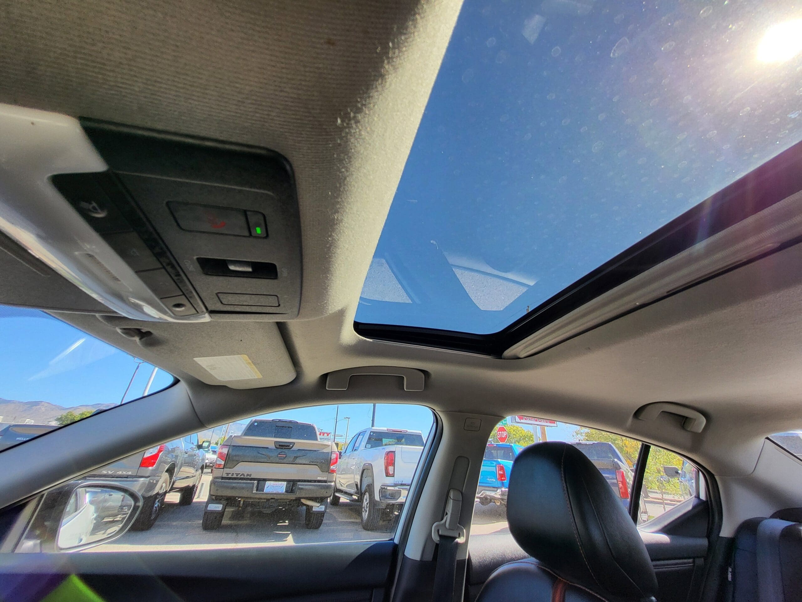2023 Nissan Sentra - Image 27