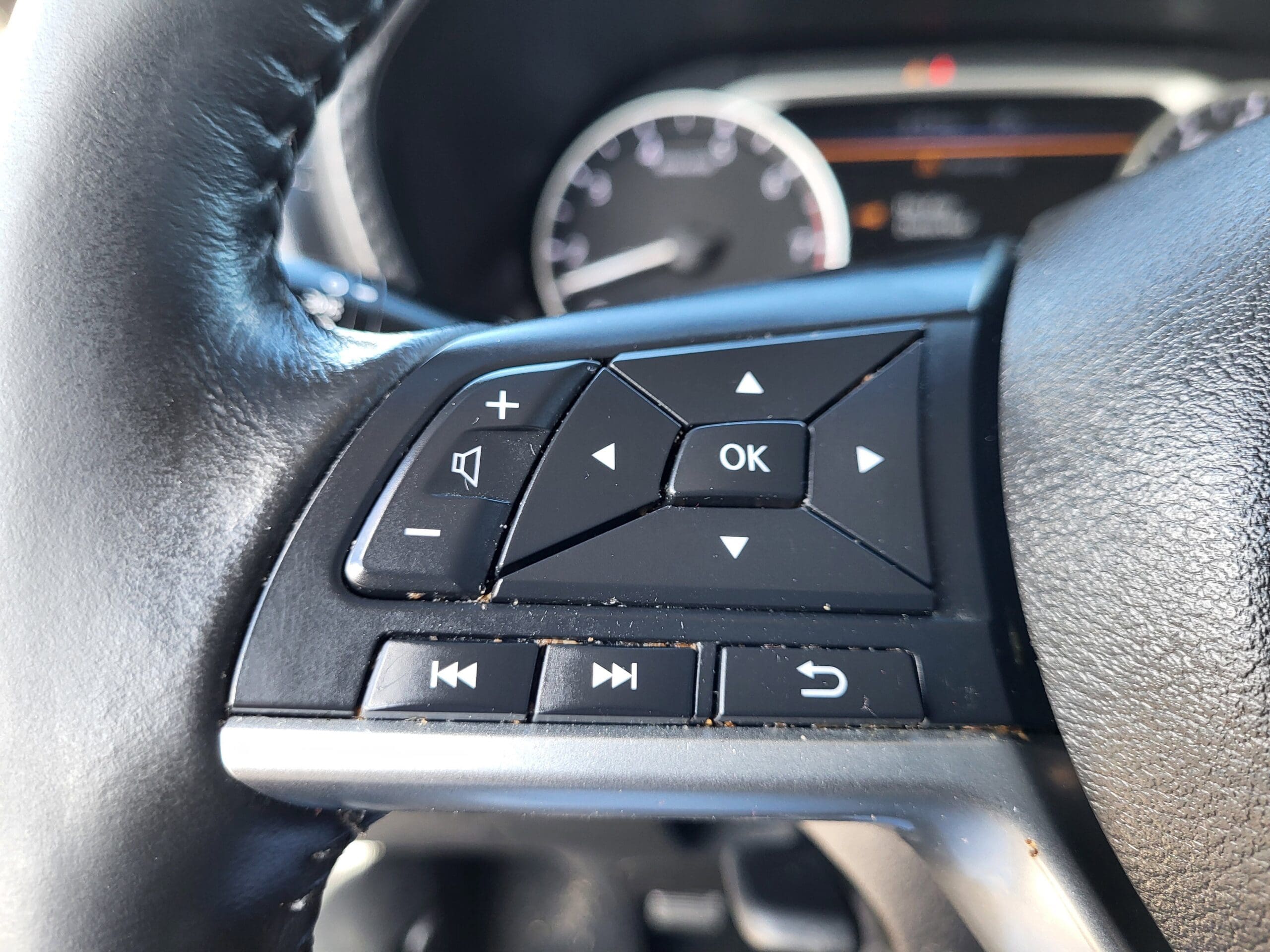 2022 Nissan Sentra - Image 22