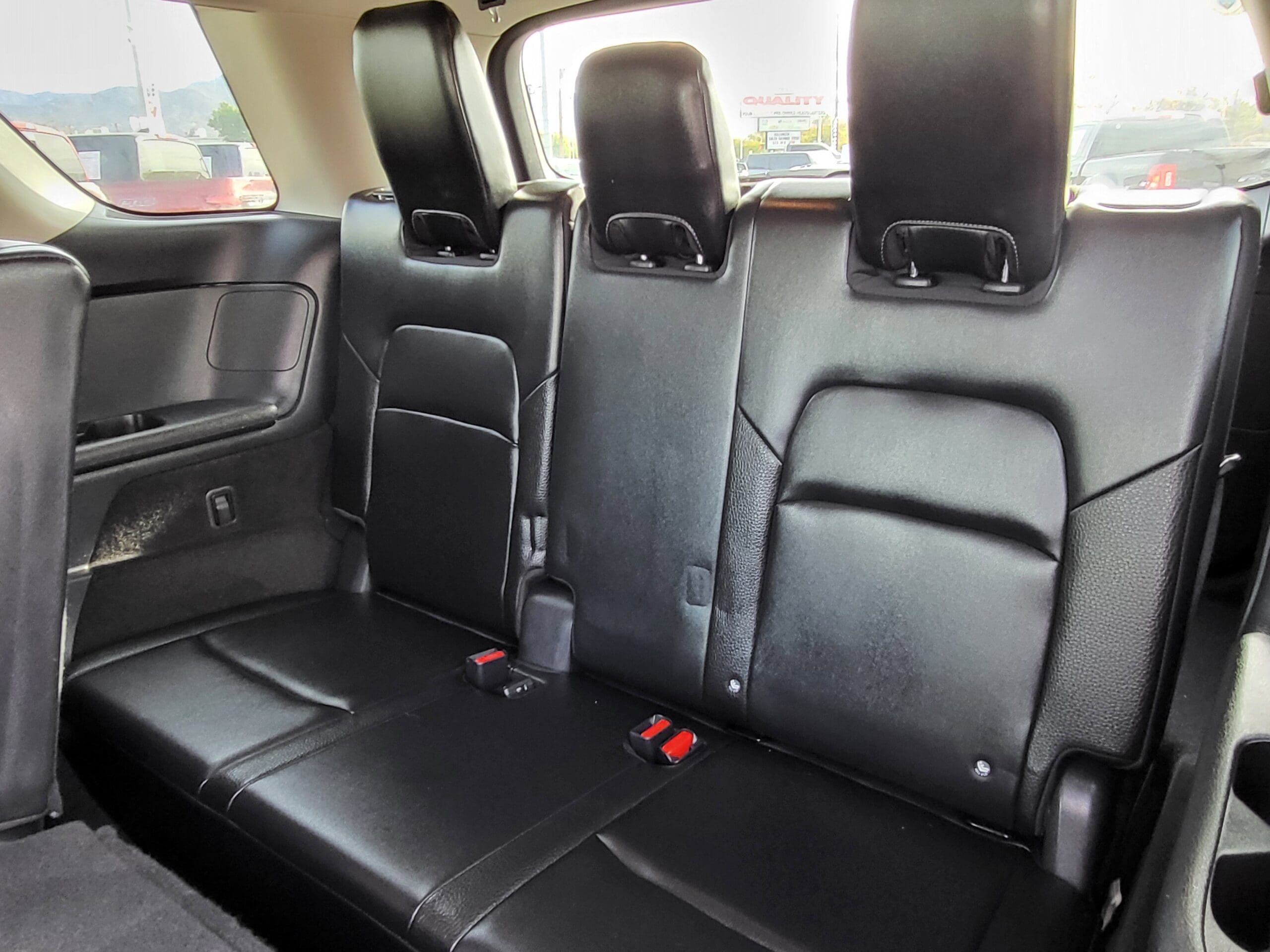 2023 Nissan Pathfinder - Image 12