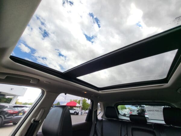 2023 Nissan Rogue - Image 29