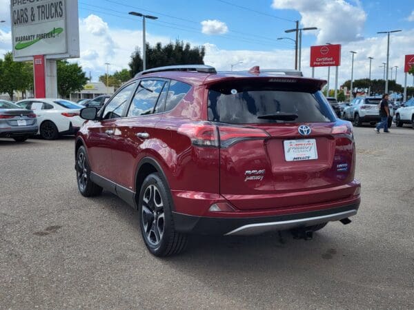 2018 Toyota RAV4 - Image 3