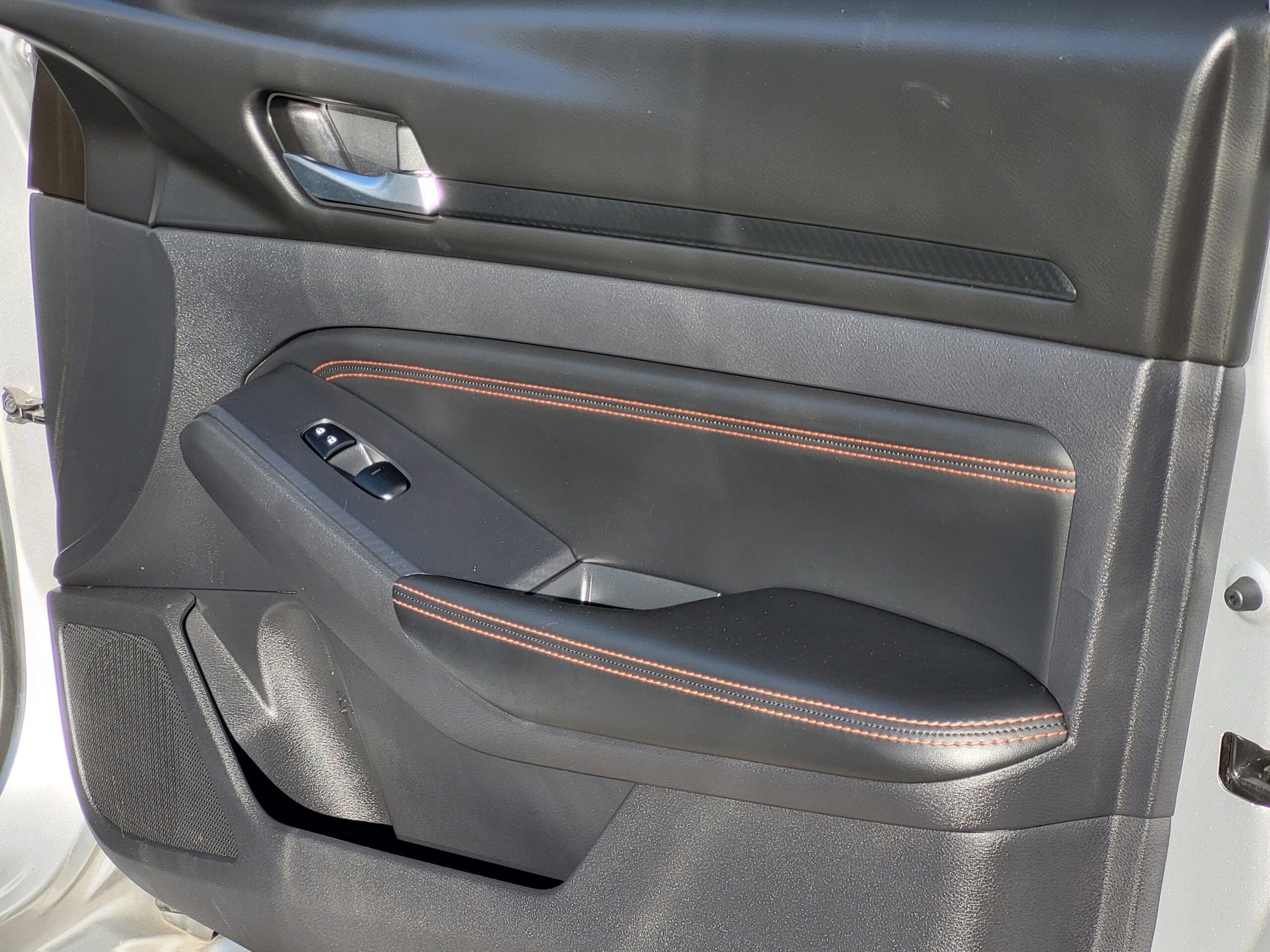 2019 Nissan Altima - Image 16