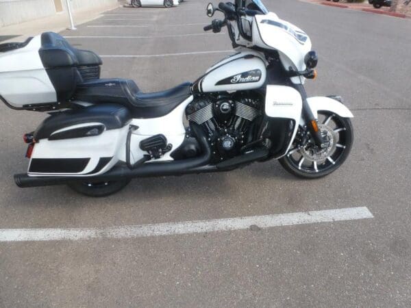 2021 Indian Roadmaster Dark Horse