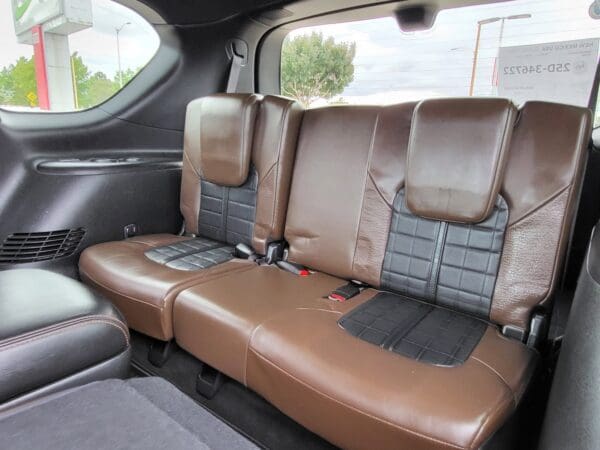 2019 Nissan Armada - Image 12