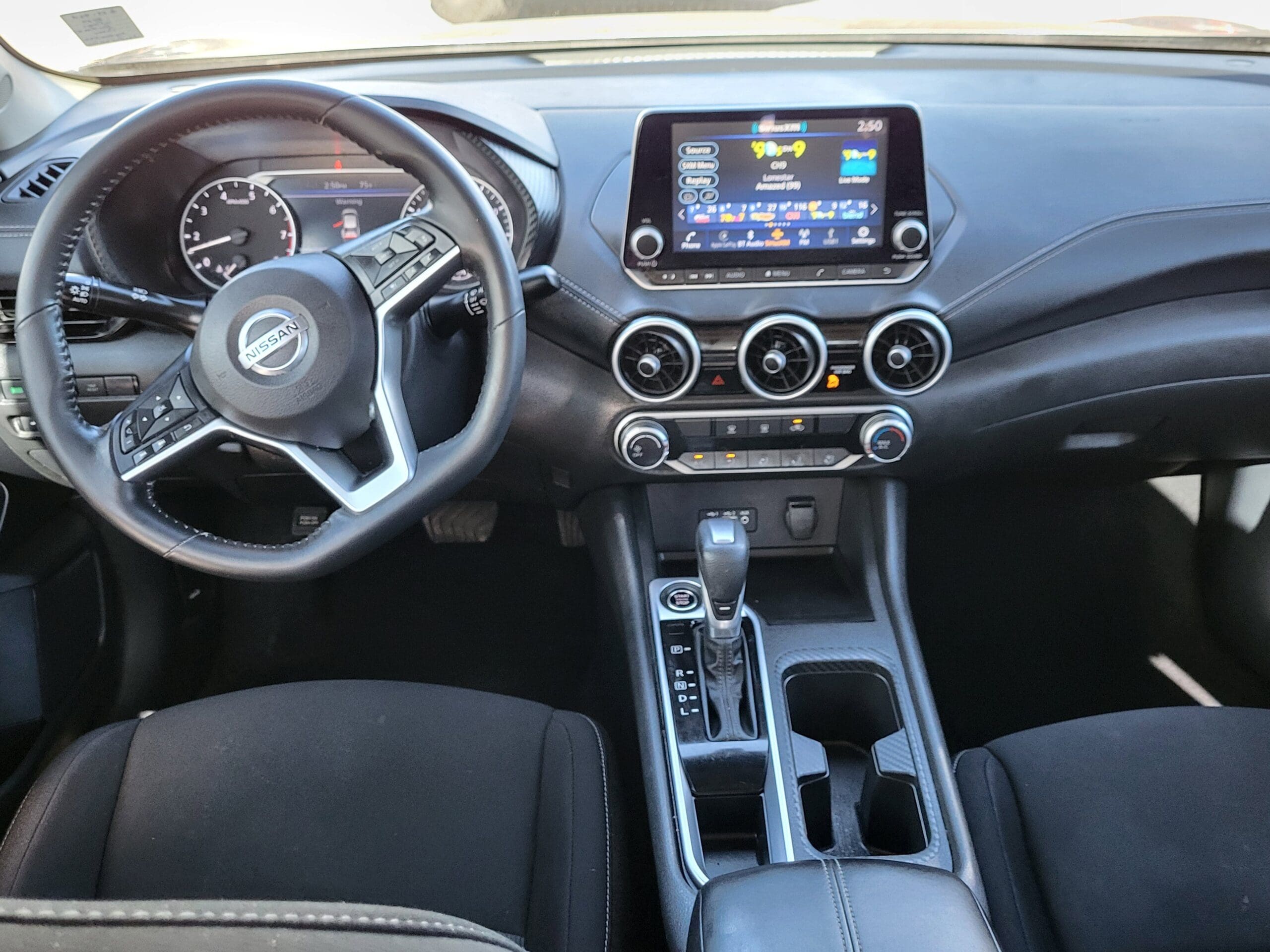 2022 Nissan Sentra - Image 13