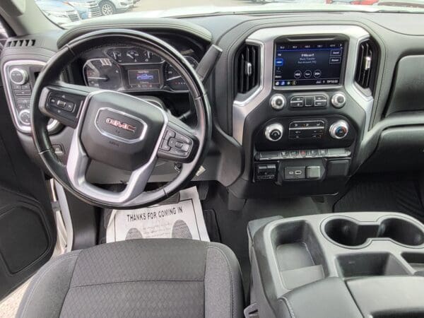 2023 GMC Sierra 2500HD - Image 10