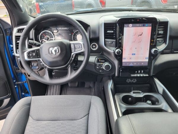 2025 Ram 1500 - Image 10