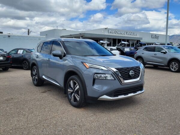 2023 Nissan Rogue - Image 4