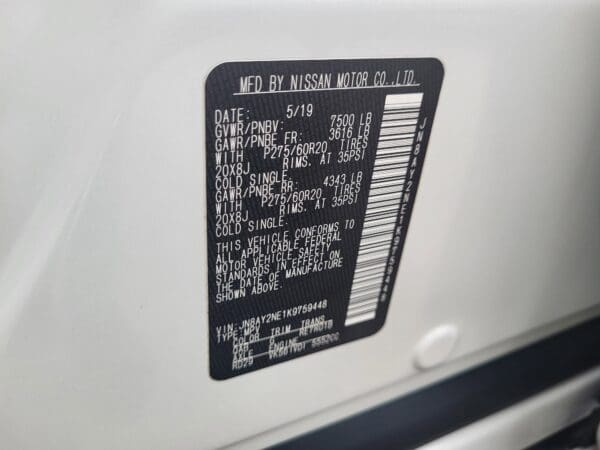 2019 Nissan Armada - Image 20