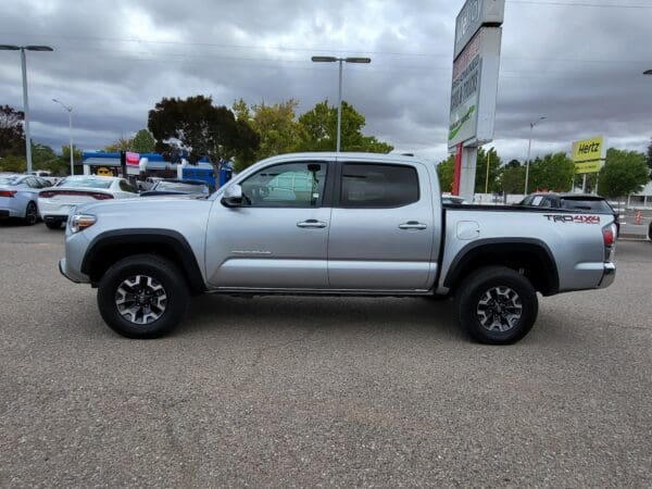 2023 Toyota Tacoma 4WD - Image 2