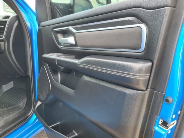 2025 Ram 1500 - Image 16