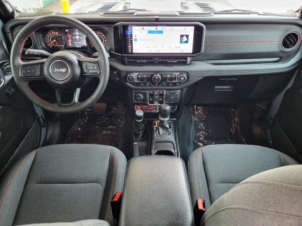 2024 Jeep Gladiator - Image 19