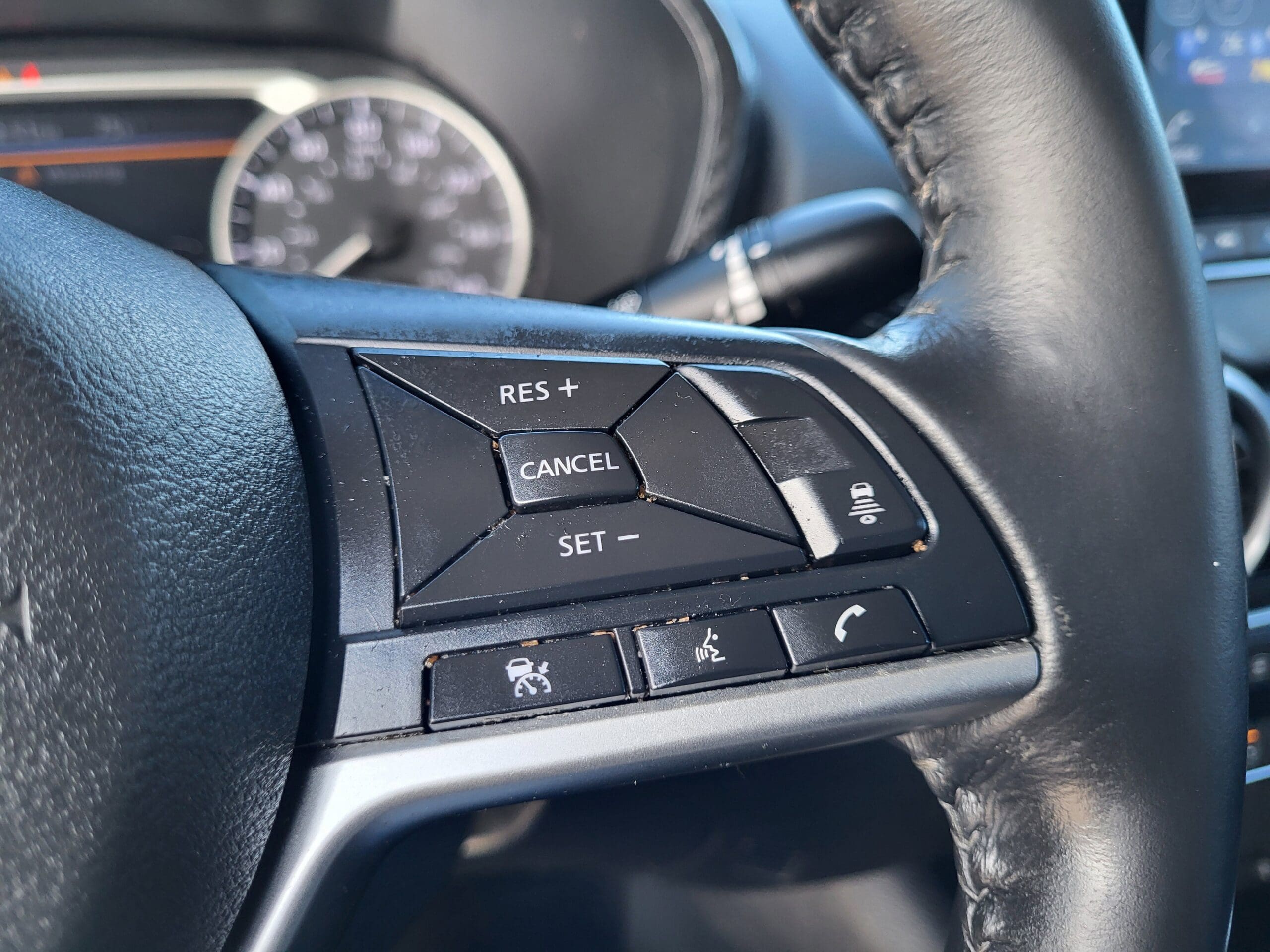 2022 Nissan Sentra - Image 23