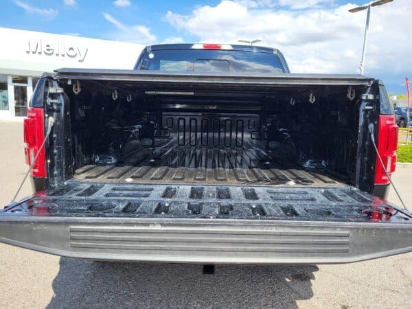2017 Ford F-150 - Image 12