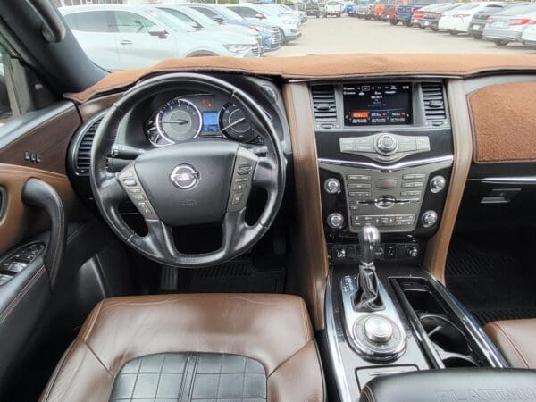 2019 Nissan Armada - Image 10