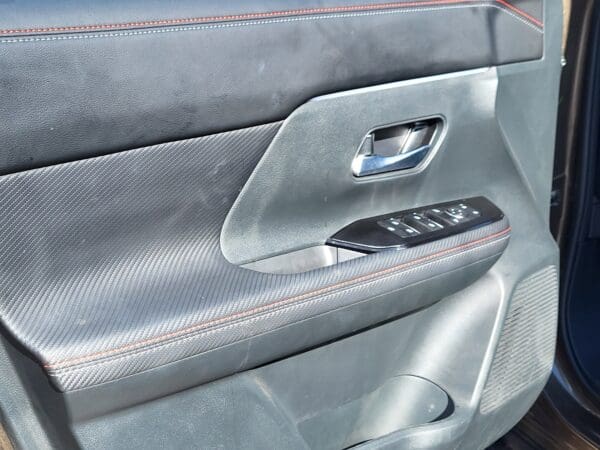2025 Nissan Kicks