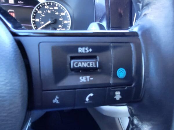 2023 Nissan Pathfinder - Image 22