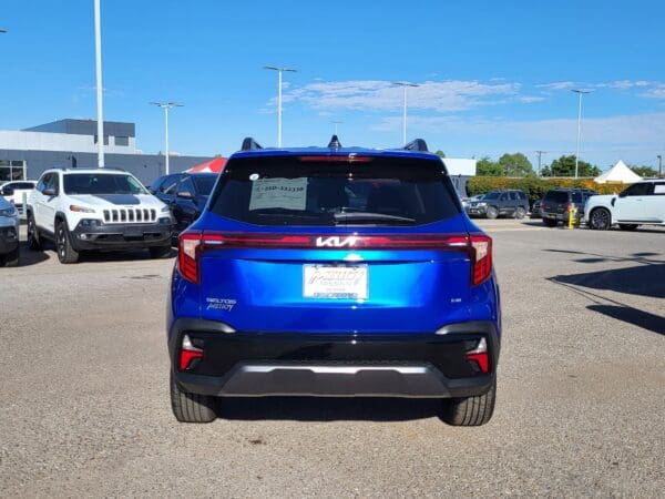 2024 Kia Seltos - Image 13