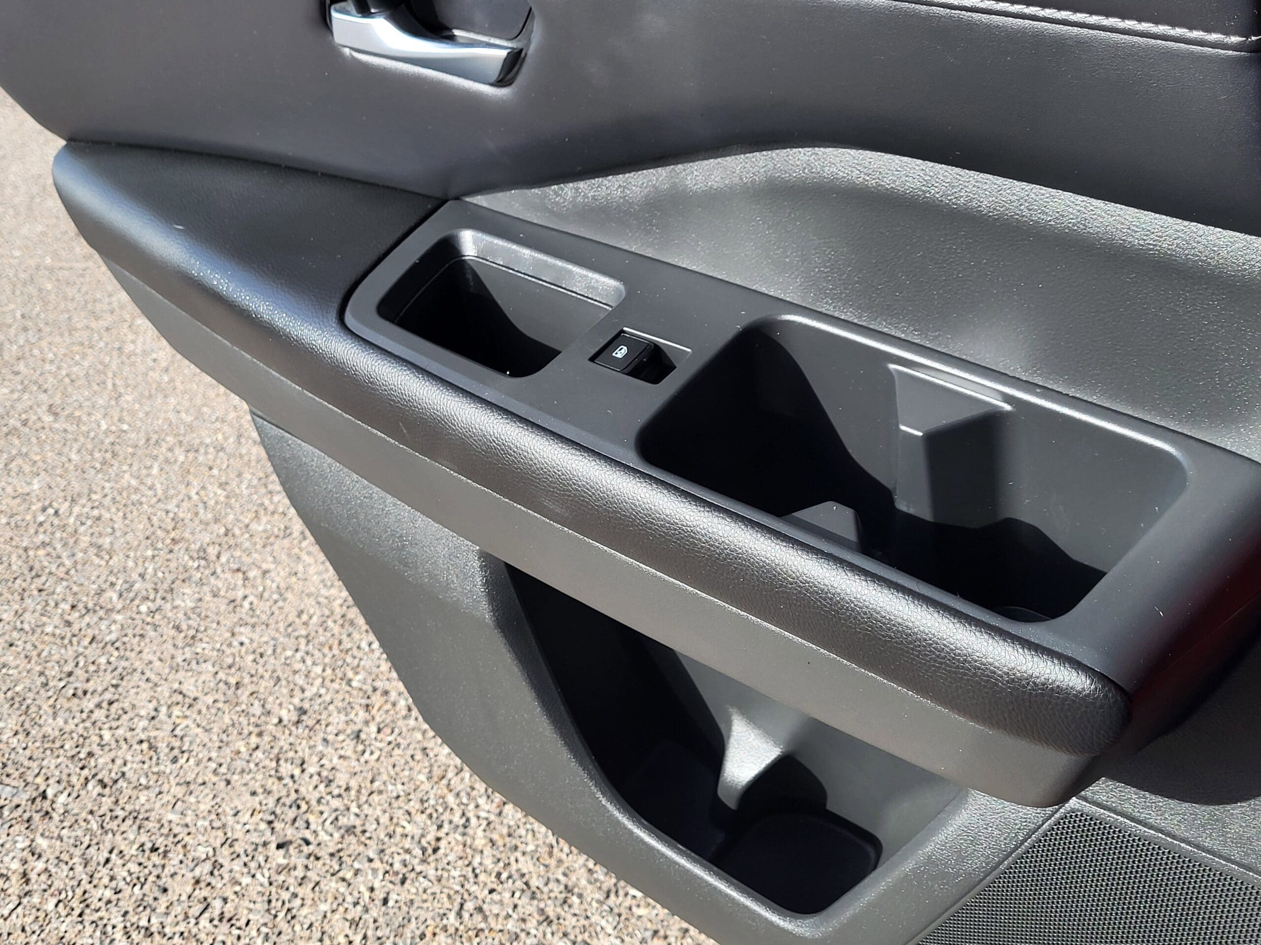 2023 Nissan Pathfinder - Image 11