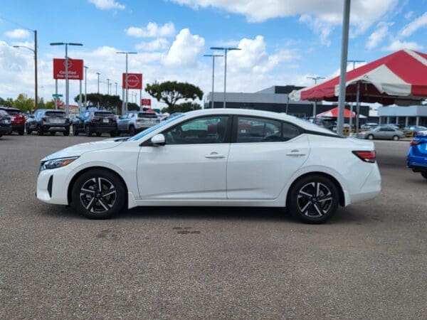 2024 Nissan Sentra - Image 2